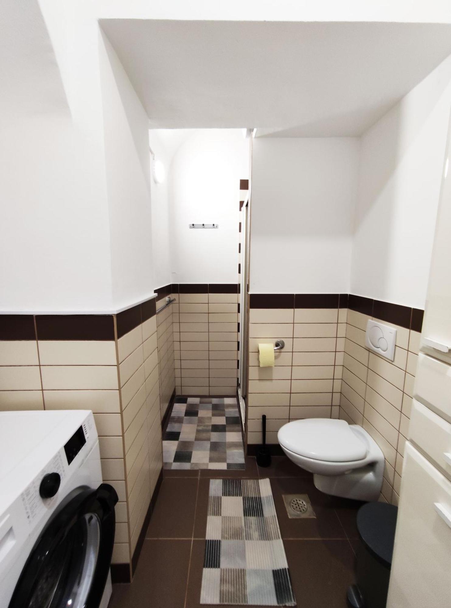 Studio Apartment Sisters 3-4 Любляна Екстер'єр фото
